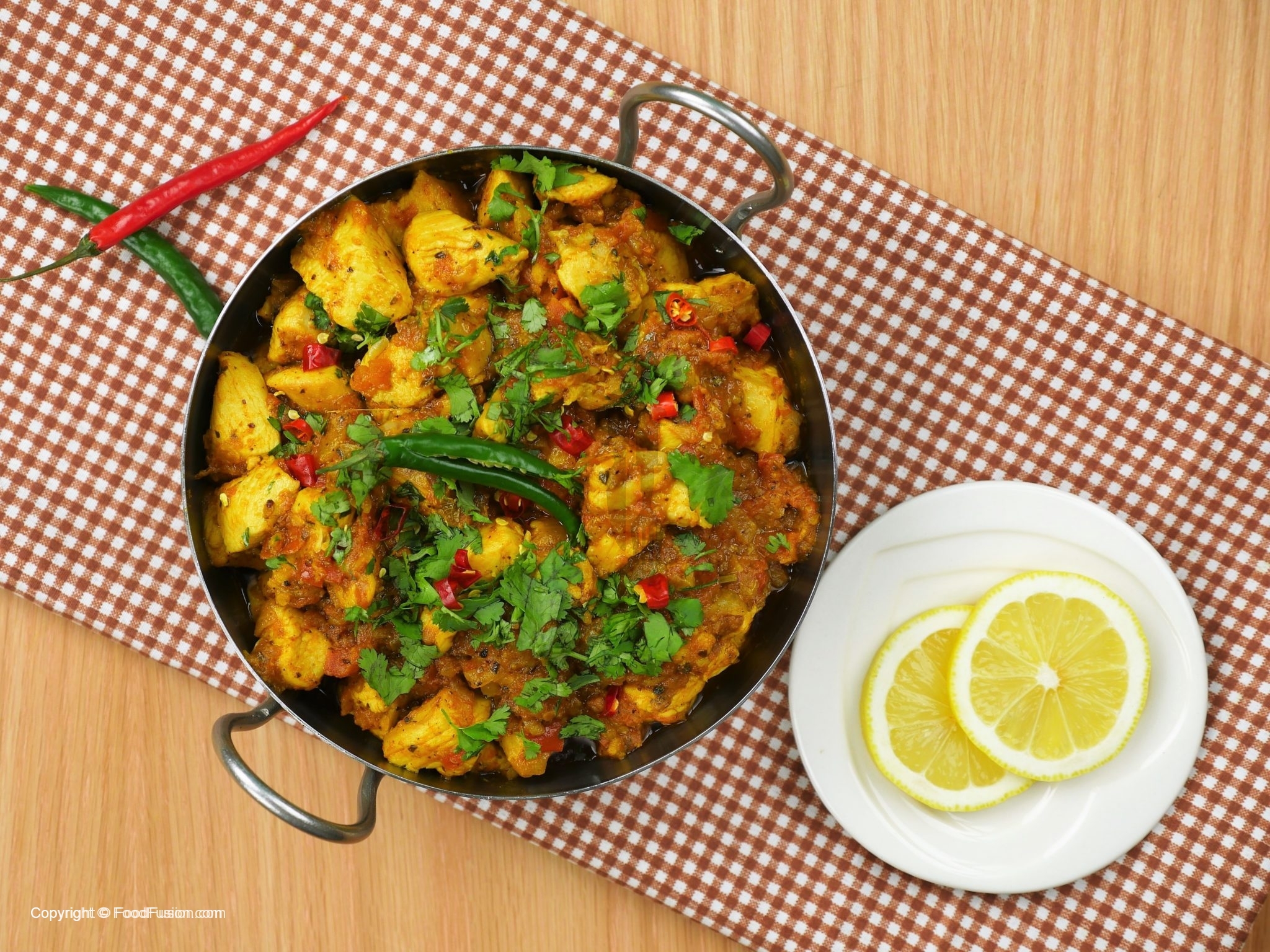 How To Make Balti Chicken: A Delicious Chicken Dish To Make In 30 Minutes -  NDTV Food