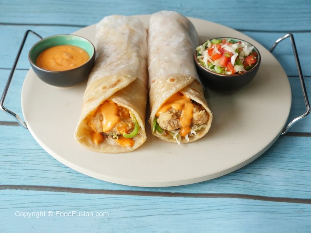 Crispy Chicken Paratha Roll – Food Fusion
