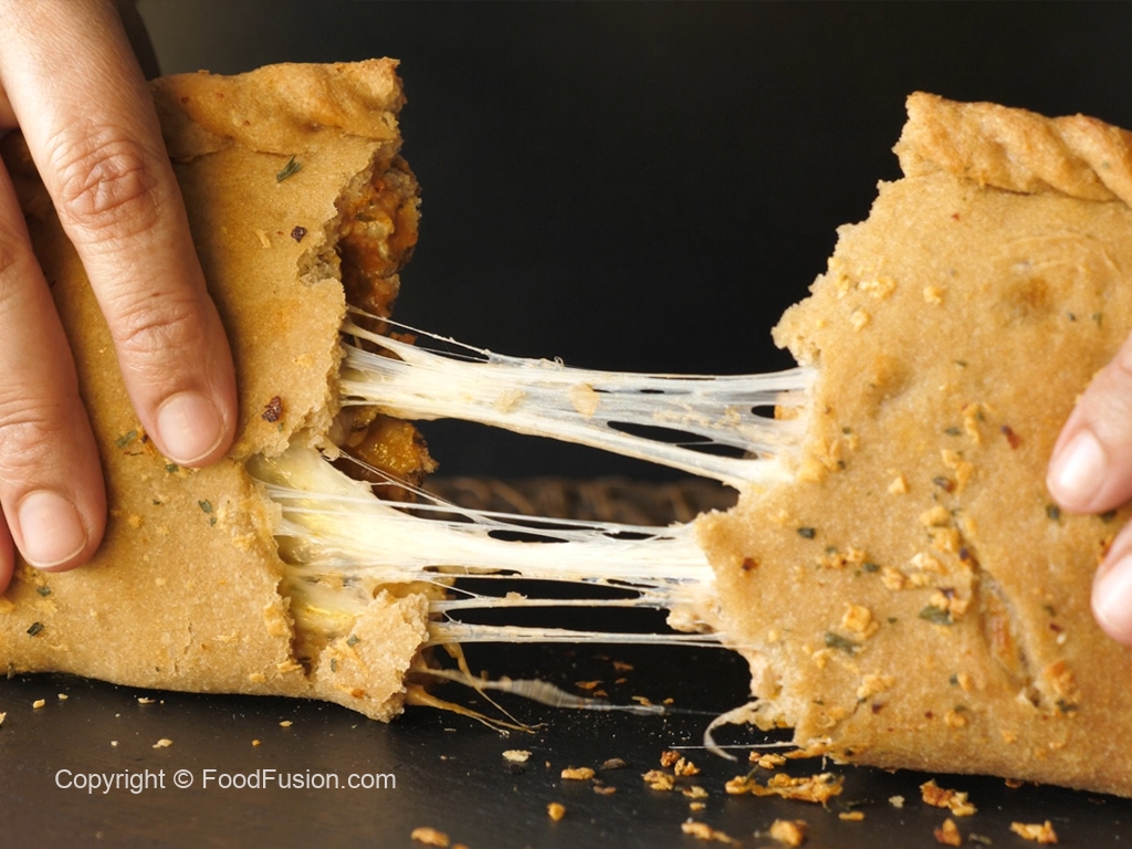 Whole Wheat Pizza Calzone – Food Fusion