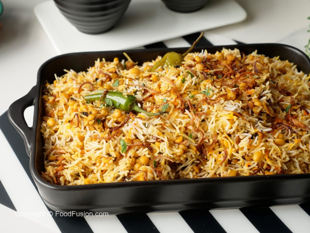 Qabooli biryani recipe, Hyderabadi chana dal biryani