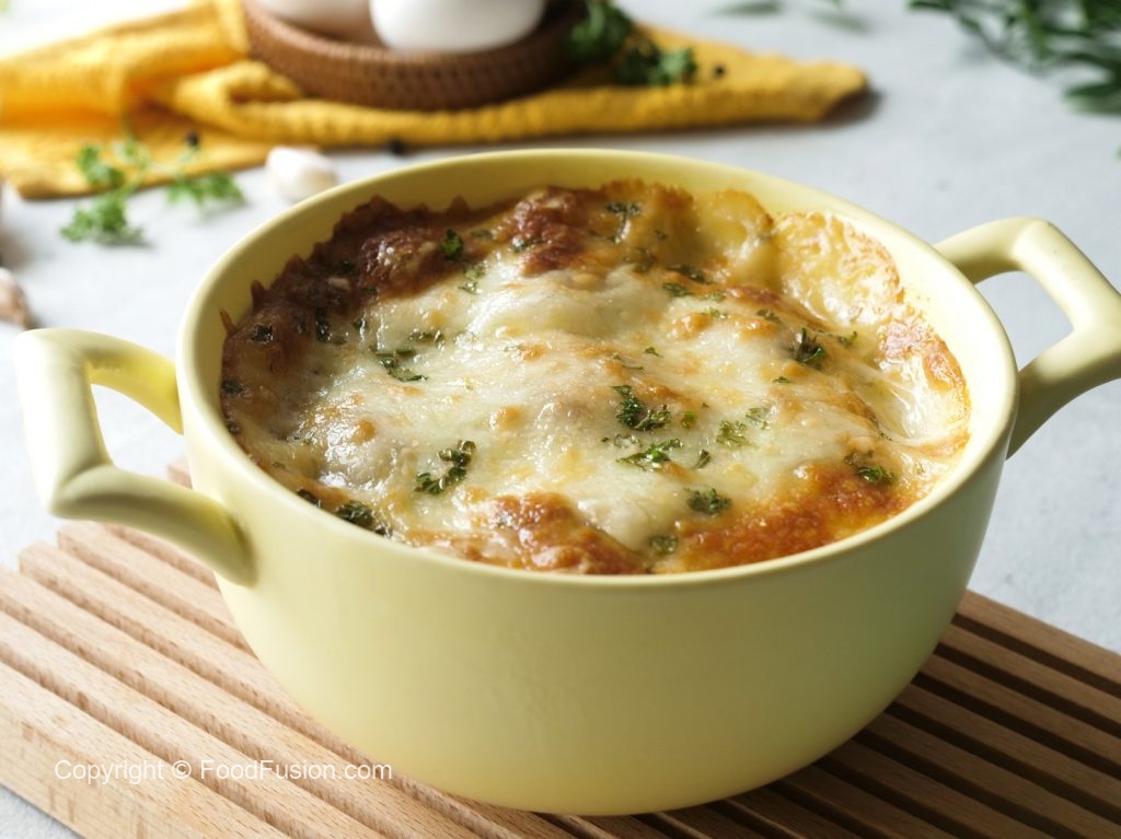 Southern Style Baked Macaroni & Cheese Food Fusion