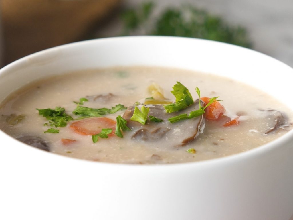 Creamy Chicken & Mushroom Soup Food Fusion