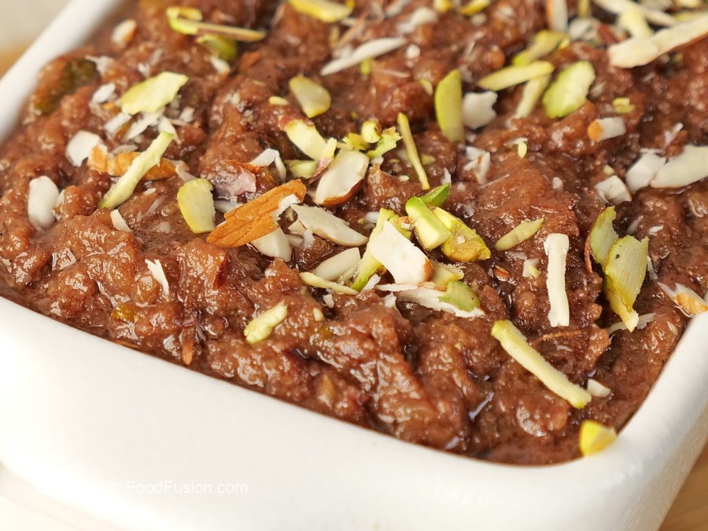 Winter Special Dalia Gond Ka Halwa Food Fusion