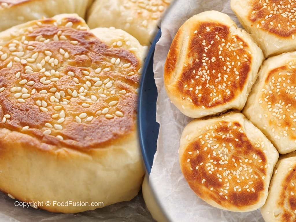 Soft Bread in Pan (Without Oven) Food Fusion