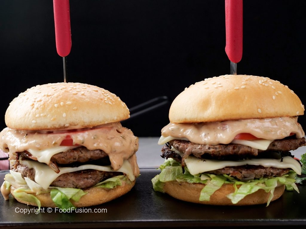 Beef Smash Burger Food Fusion